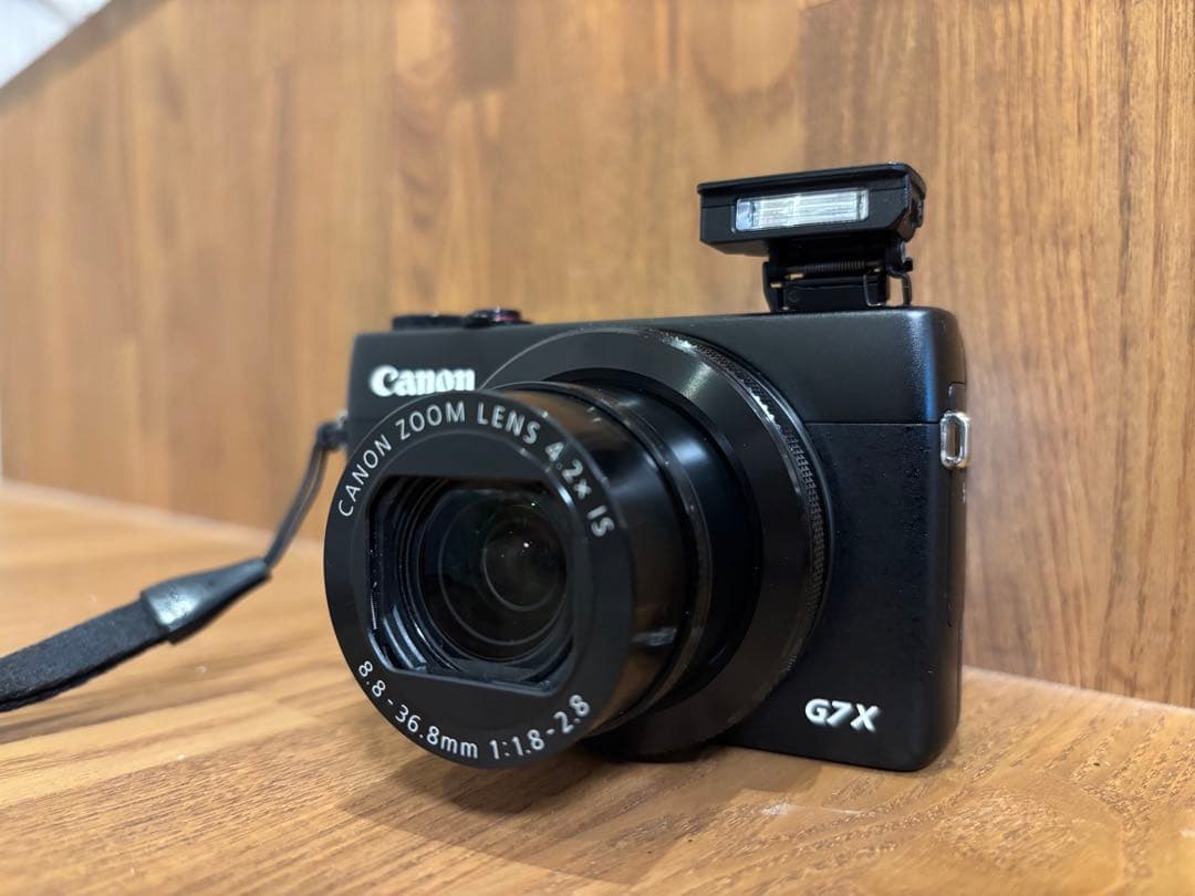 ■ 美品 ■ キャノン　Canon PowerShot G7X コンデジ