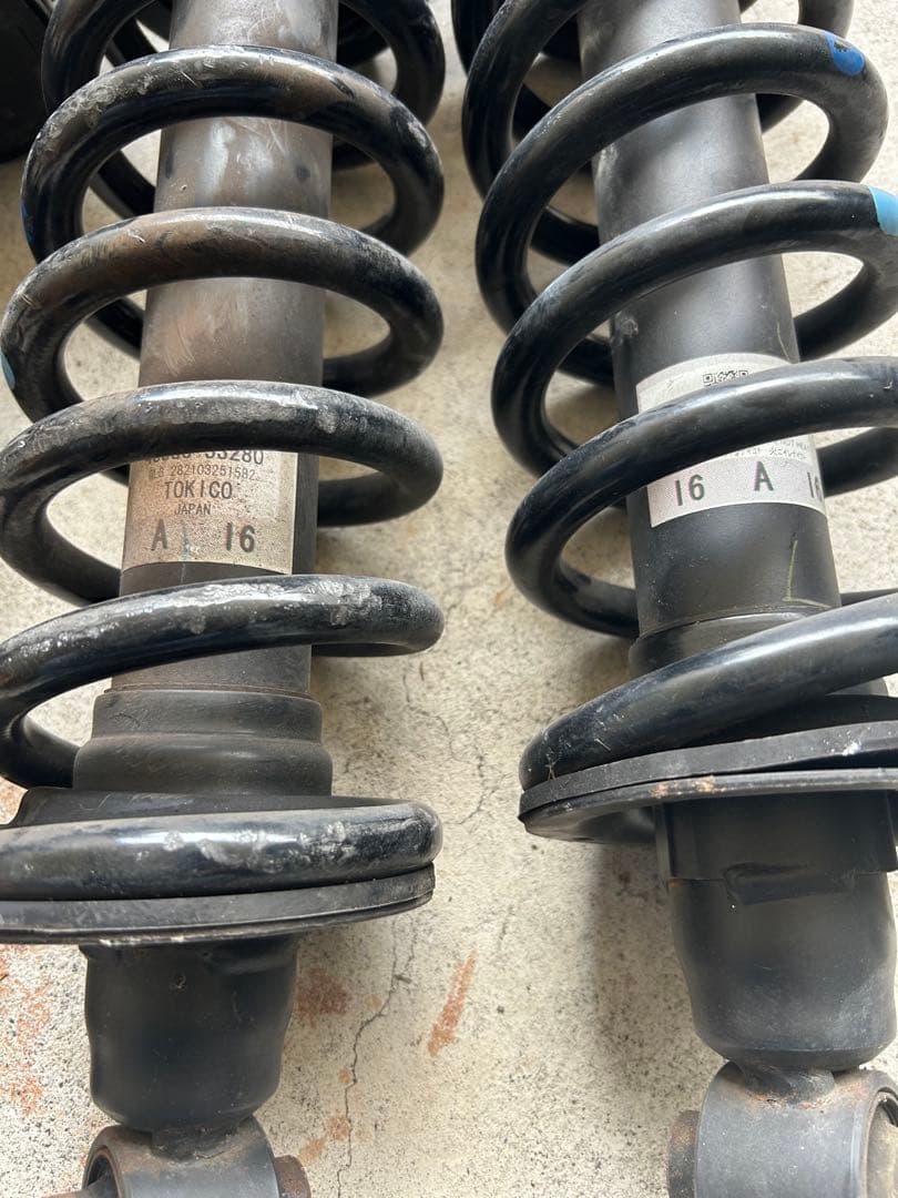 GSE20 Fスポーツ純正サスペンションキット