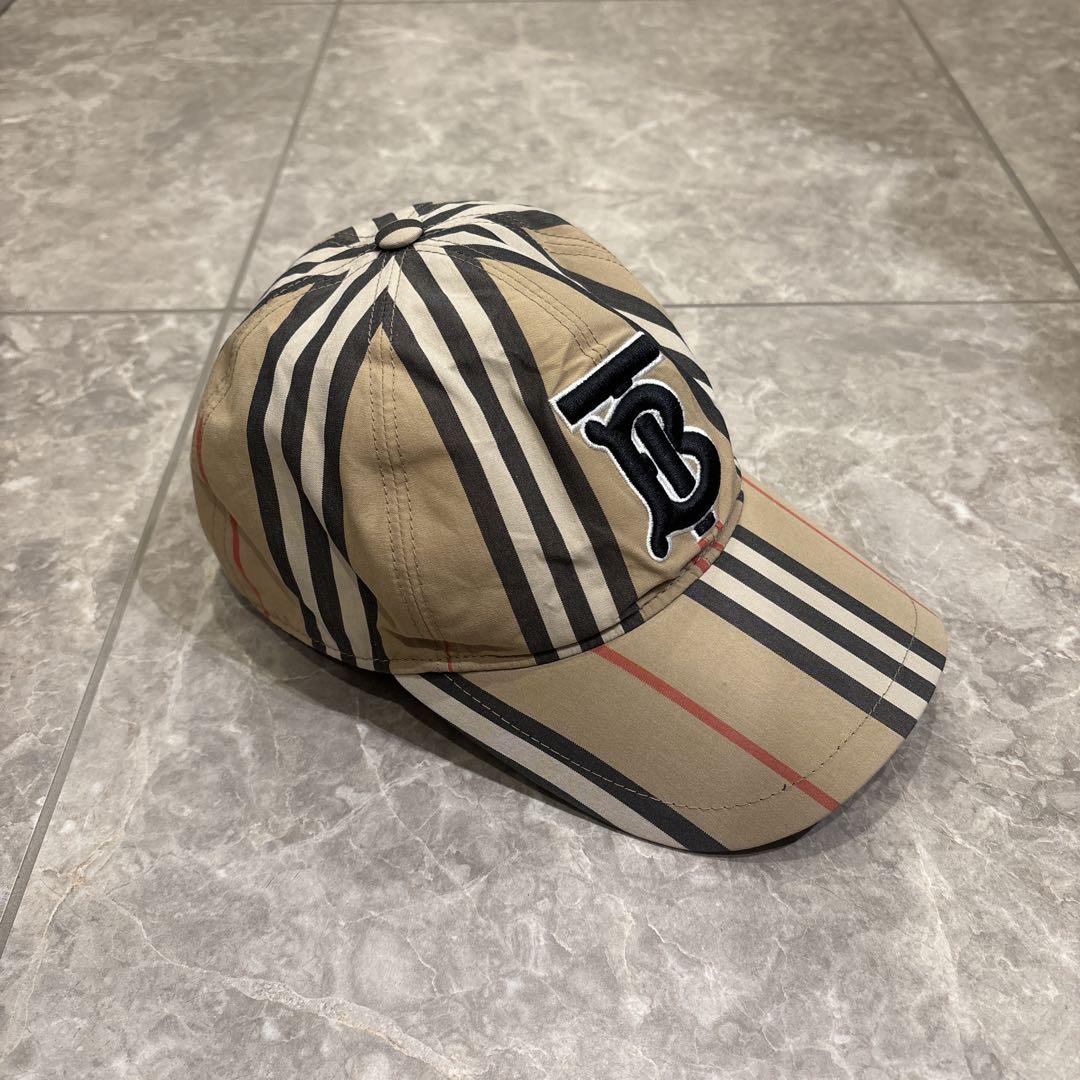 バーバリー ティッシ期 TBロゴ ノバチェック キャップ