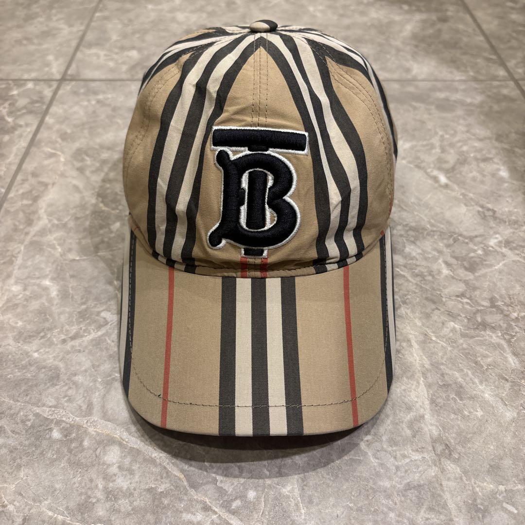 バーバリー ティッシ期 TBロゴ ノバチェック キャップ