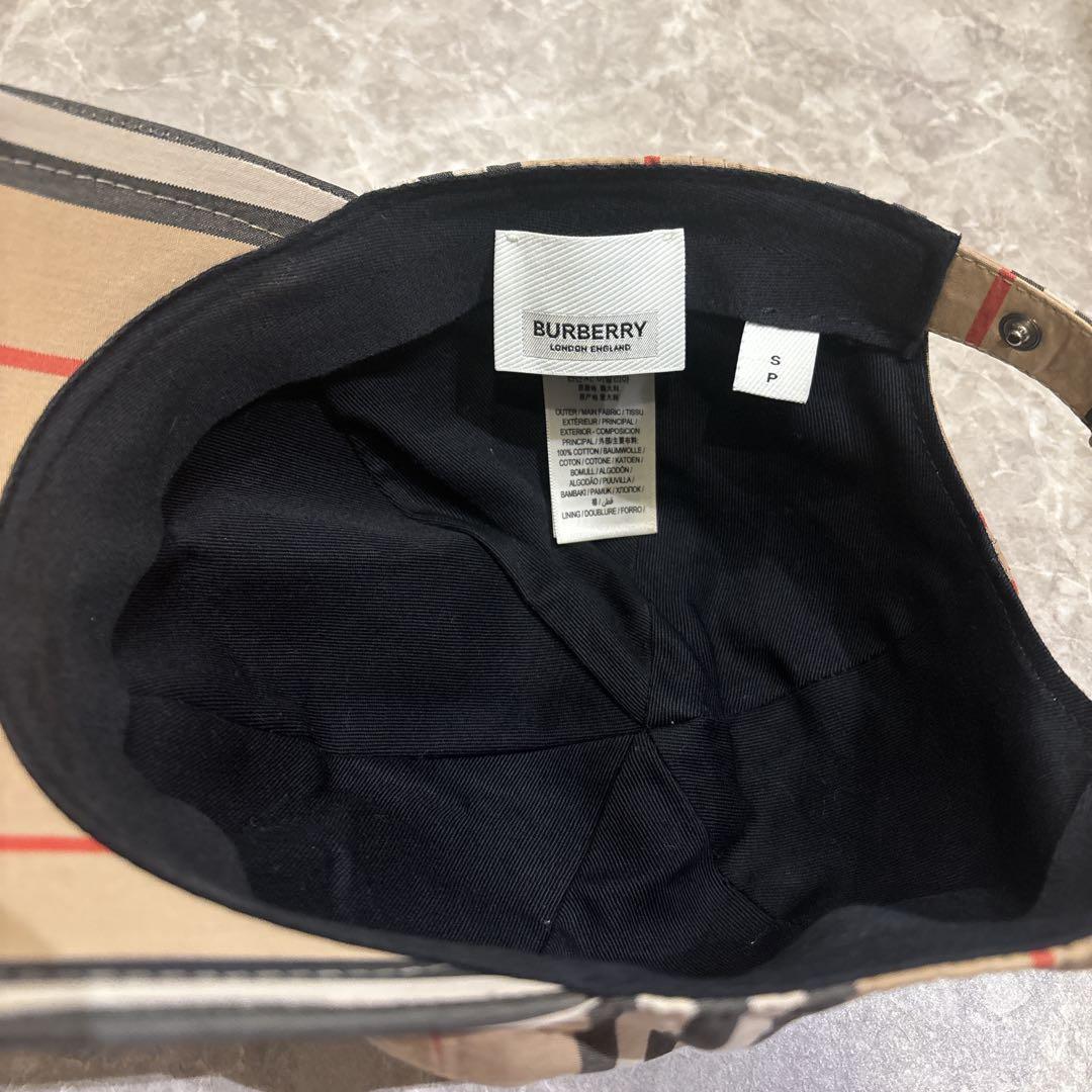 バーバリー ティッシ期 TBロゴ ノバチェック キャップ