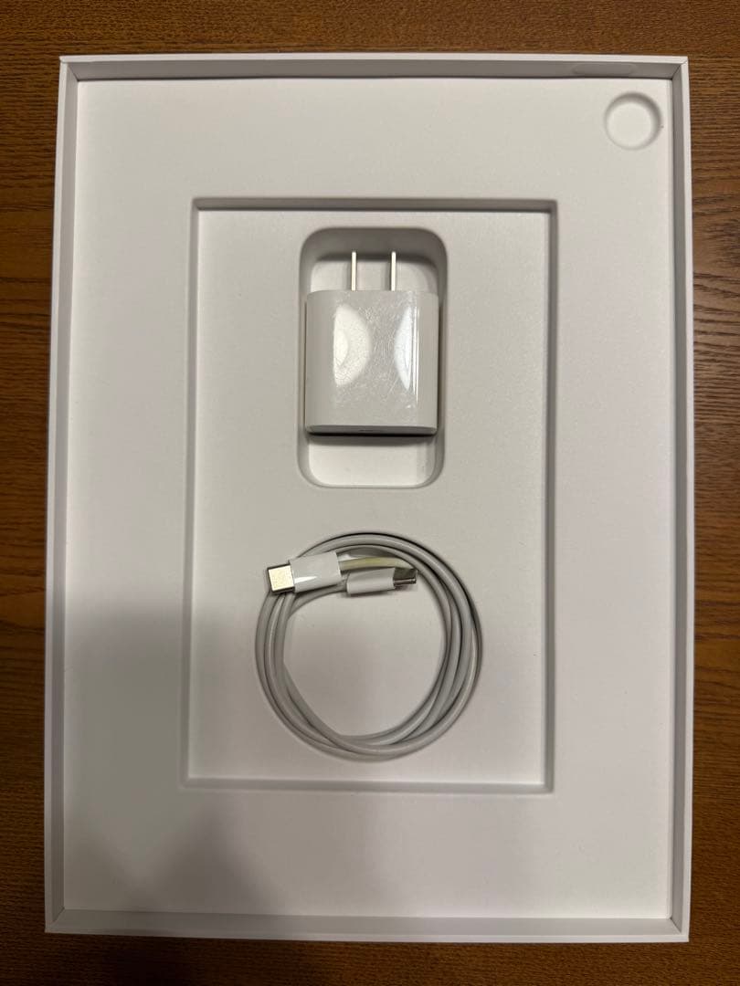 Apple iPad Air 4thスペースグレー 本体