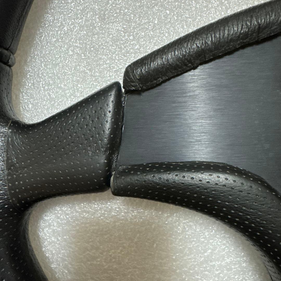 MOMO 360mm ステアリング