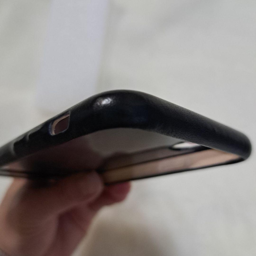 しゃりちゃん　BERLUTI & NATIVE UNION スマホケース