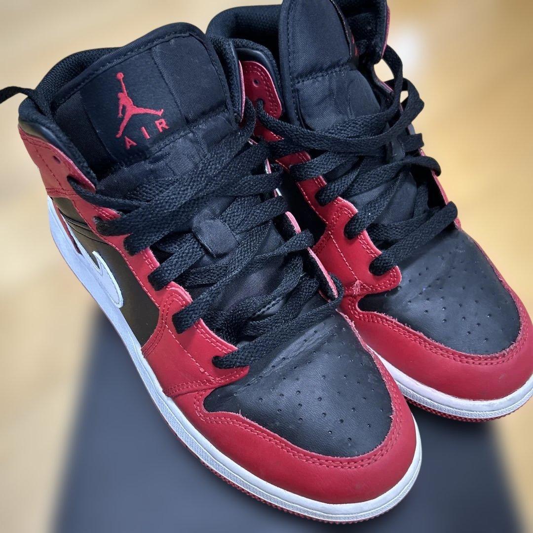 美品　Nike Air Jordan 1 Mid 赤黒　24センチ