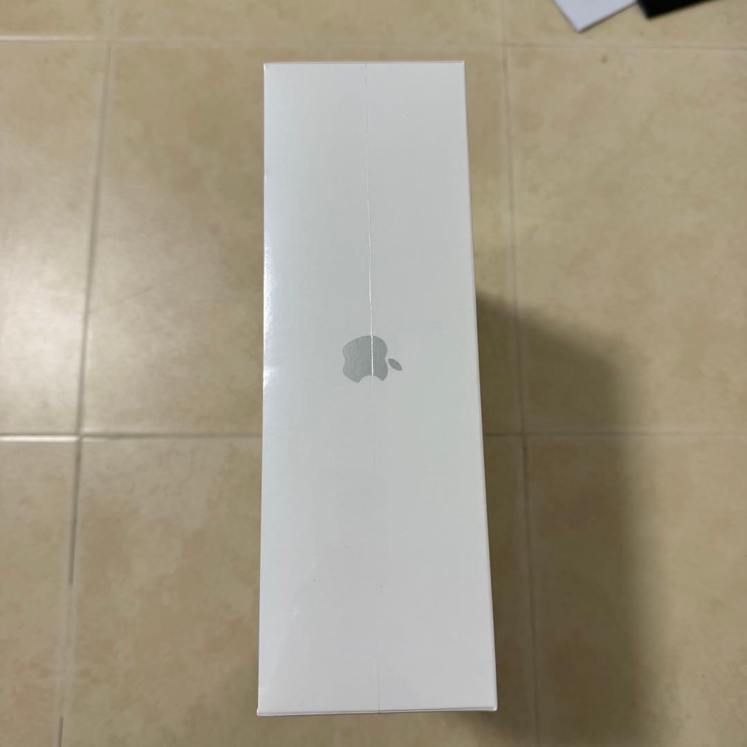 Air Pods Max シルバー　ヘッドホン　正規品　新品未使用未開封