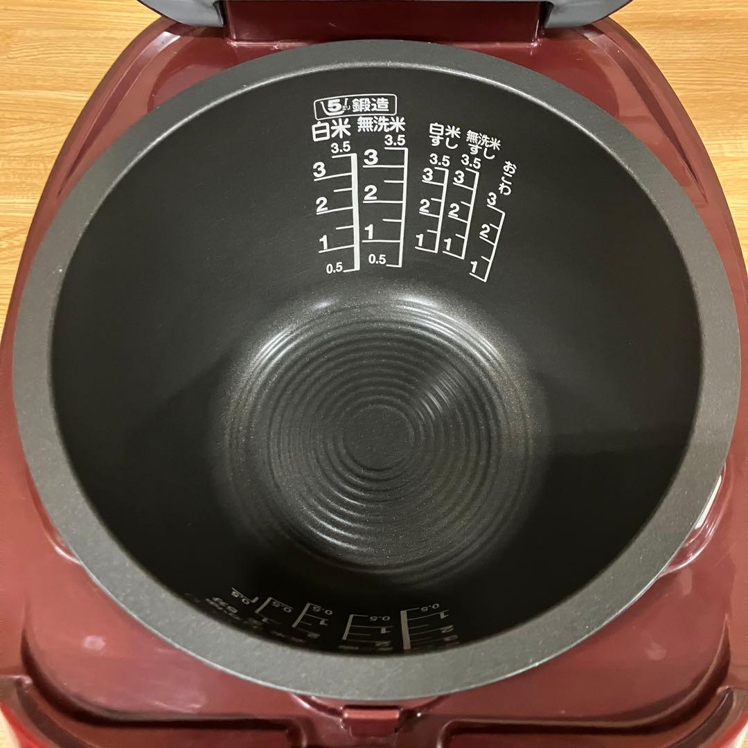 一都三県限定　配送設置無料　炊飯器　TOSHIBA 東芝　2021年製 3.5合