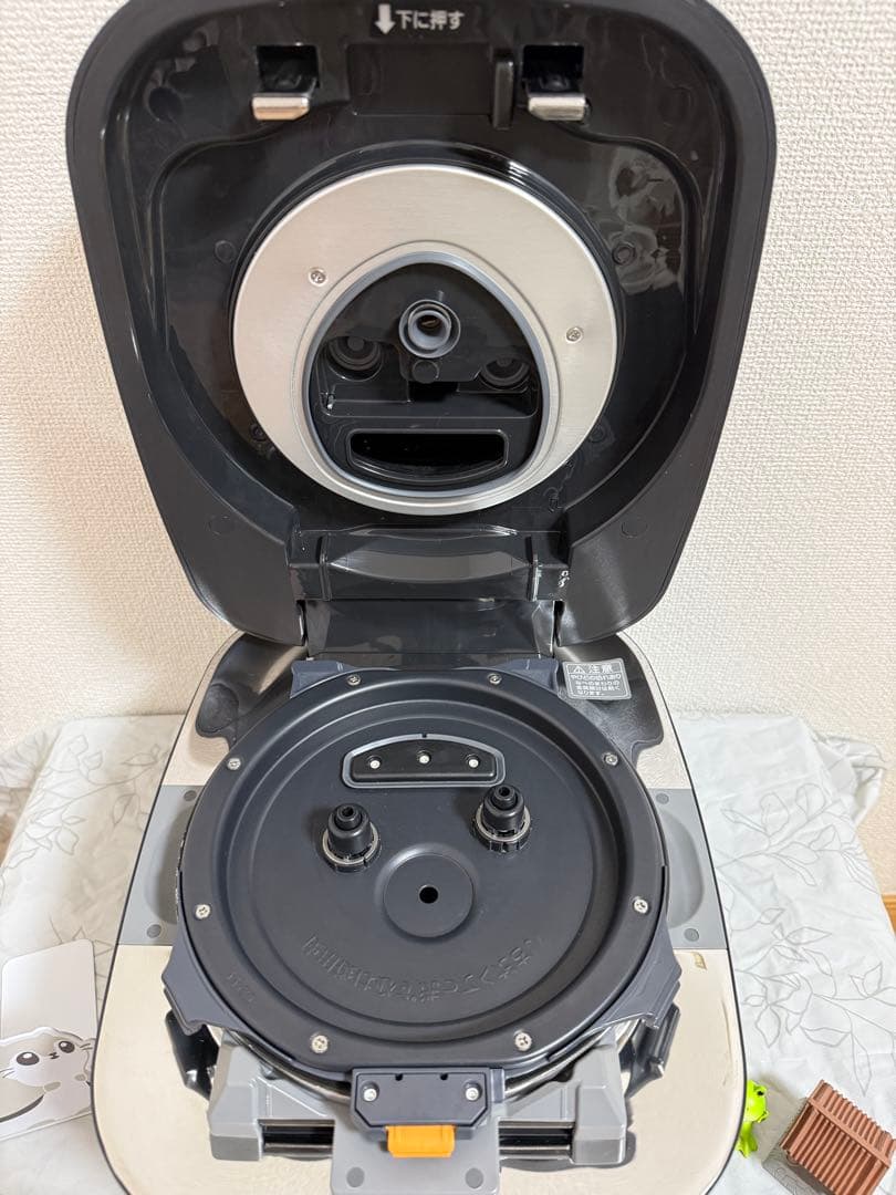 象印炎舞炊き NW-FC10 圧力IH 5.5合　2024。