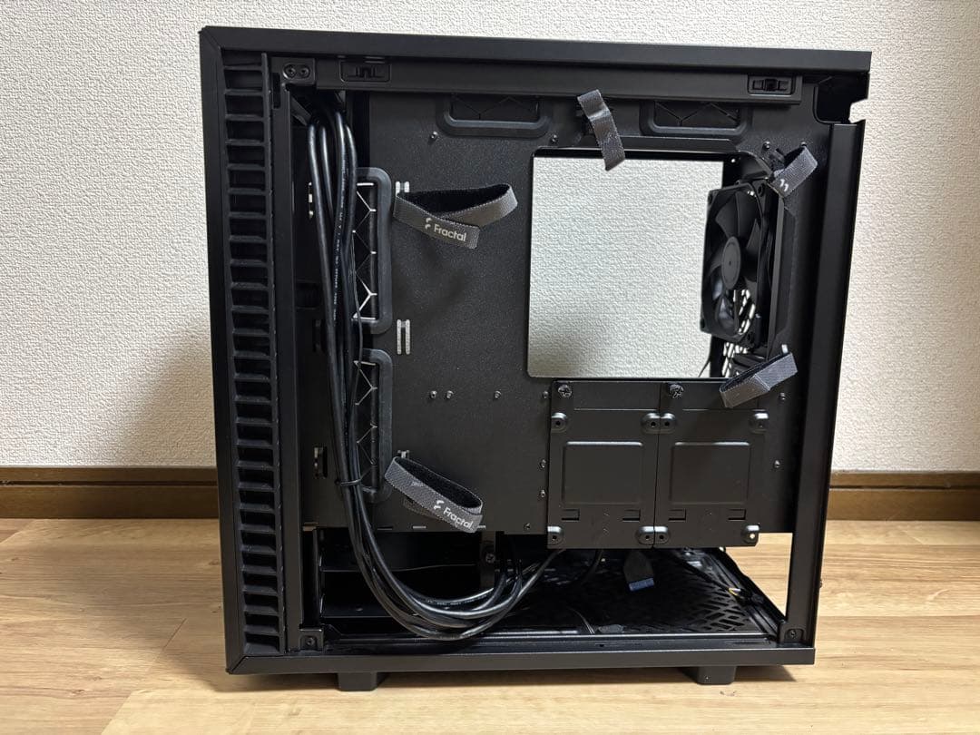 PCケース(自作PC用) Define 7 Mini Black TG Light Tint