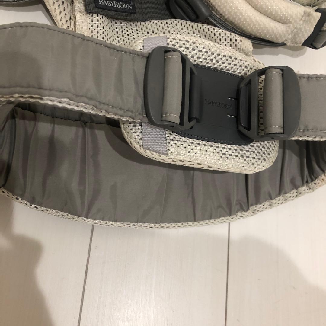 BabyBjörn ベビービョルン ハーモニー 抱っこ紐 クリーム