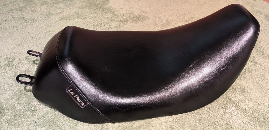 Le Pere ロードキング2002に使用 ソロシート　ハーレーダビッドソン