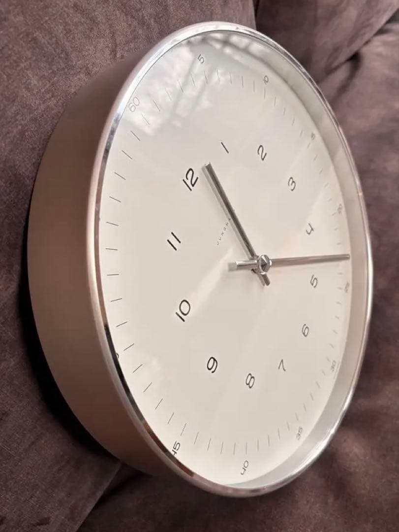 ユンハンス　JUNGHANS　掛け時計 　マックスビル　30cm　アラビア数字