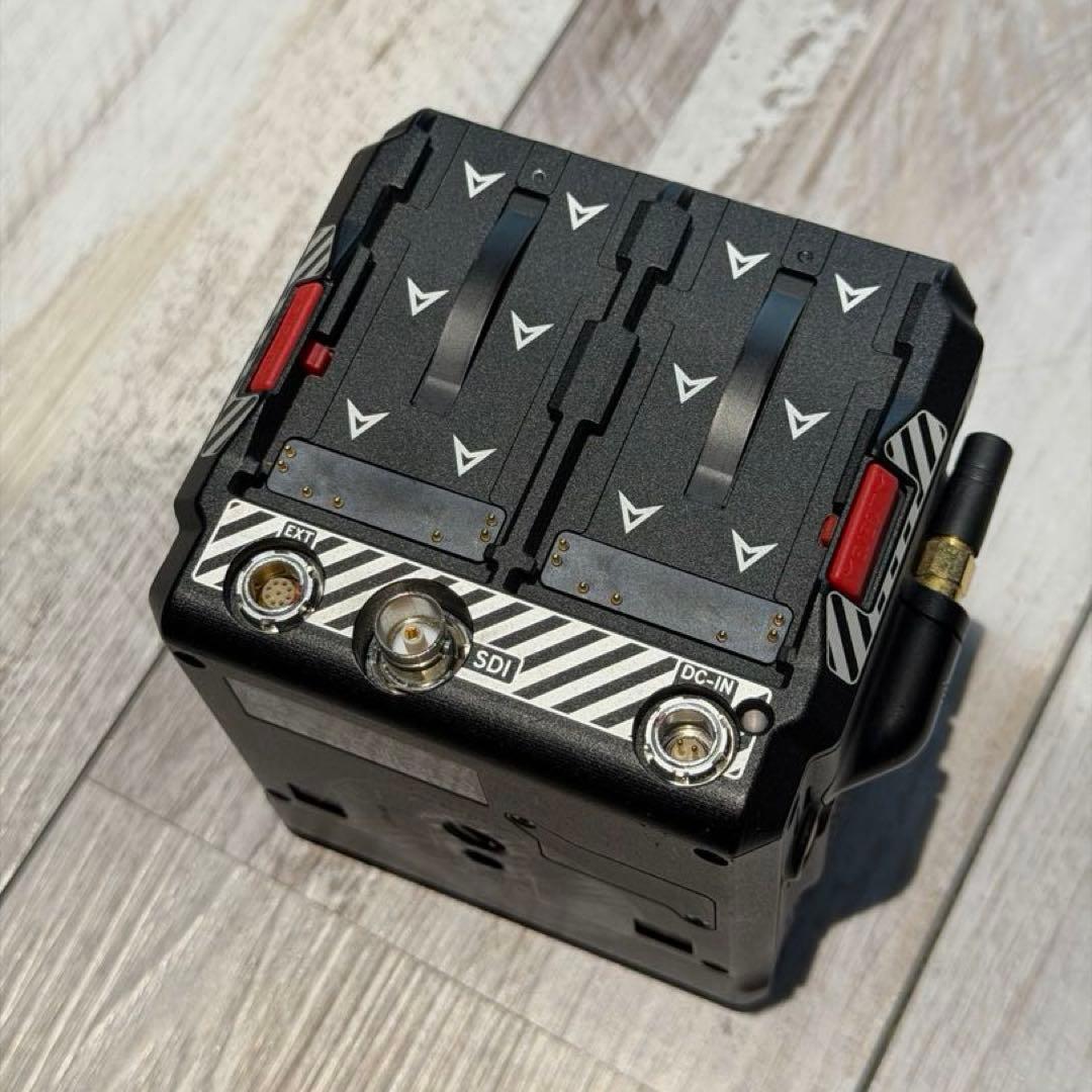 RED KOMODO 6K＋smallHD RED対応モニター付【即撮セット】