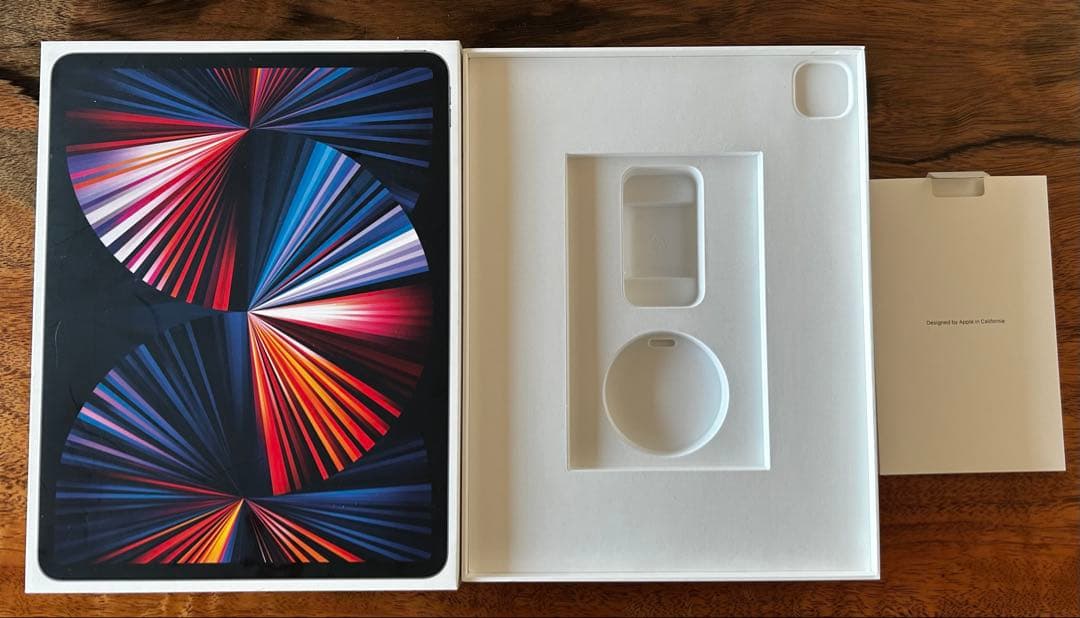 Apple 12.9インチ　iPad Pro（第五世代)256GB Wi-Fi