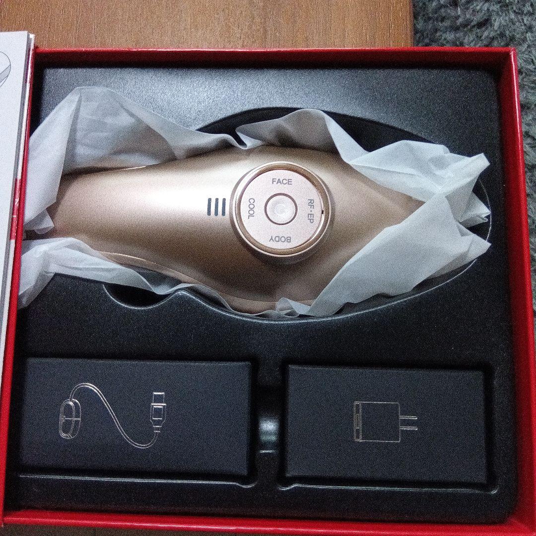 ＩＫＫＯプロデュース　MEラボンエクラ　美顔器