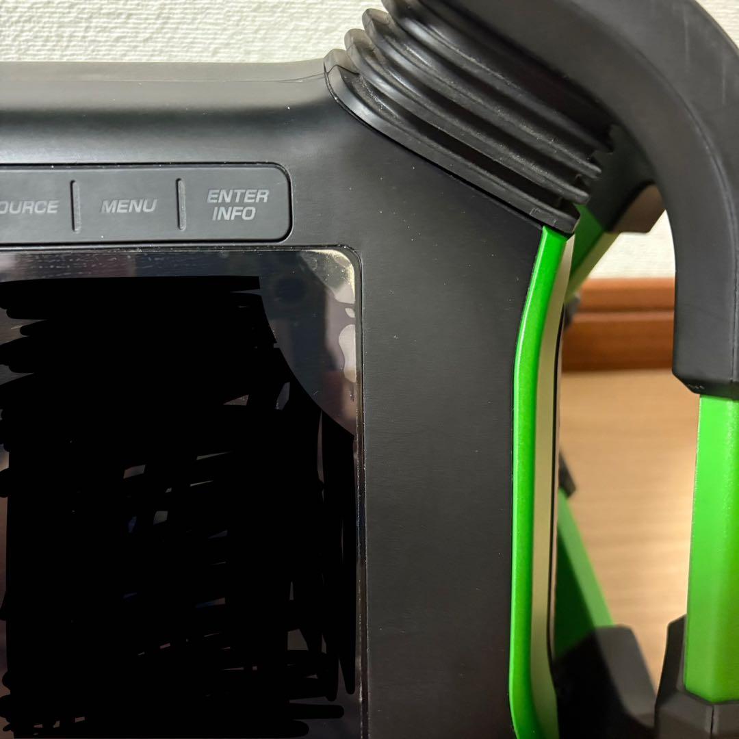 カスカス HITACHI コードレスラジオ付きテレビ UR 18DSML