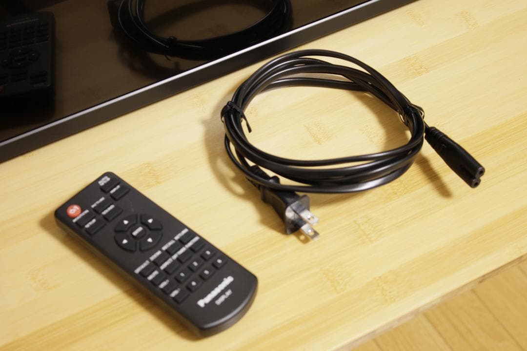 【Panasonic】液晶モニター TH-43EQ1J 43型 4Kディスプレイ