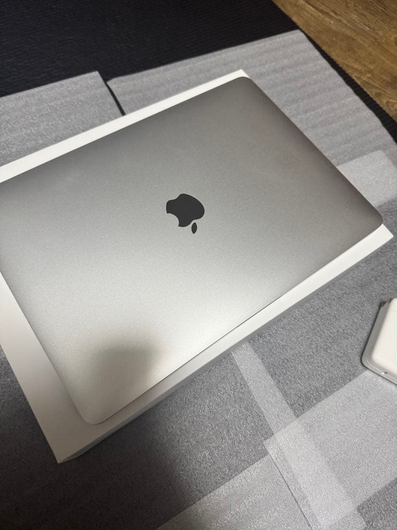 【11/22まで】M1 MacBook Pro 13インチ 2020 / 8GB