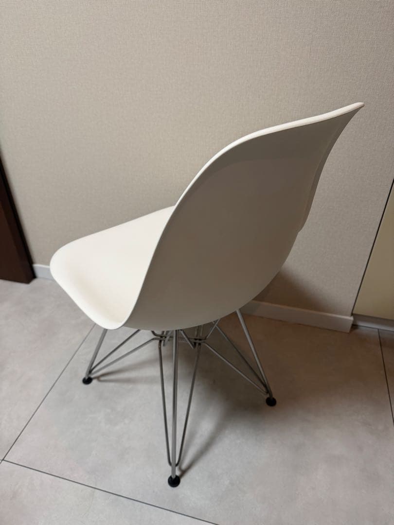 【正規品】【送料込み】イームズシェルチェア Herman Miller製