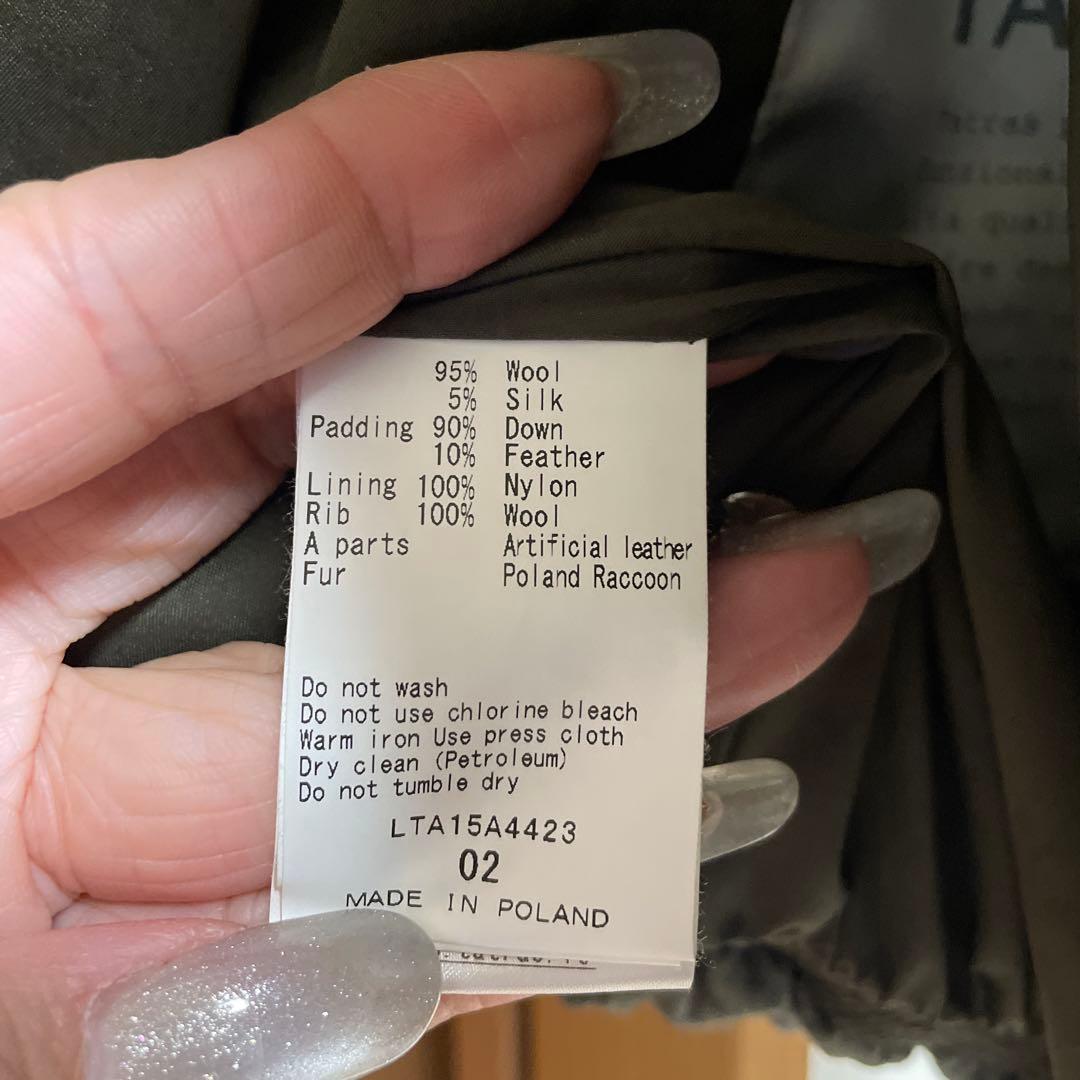 げんごろう丸様•*¨*•.¸♬︎美品 TATRAS 迷彩柄 フード付きダウンベスト