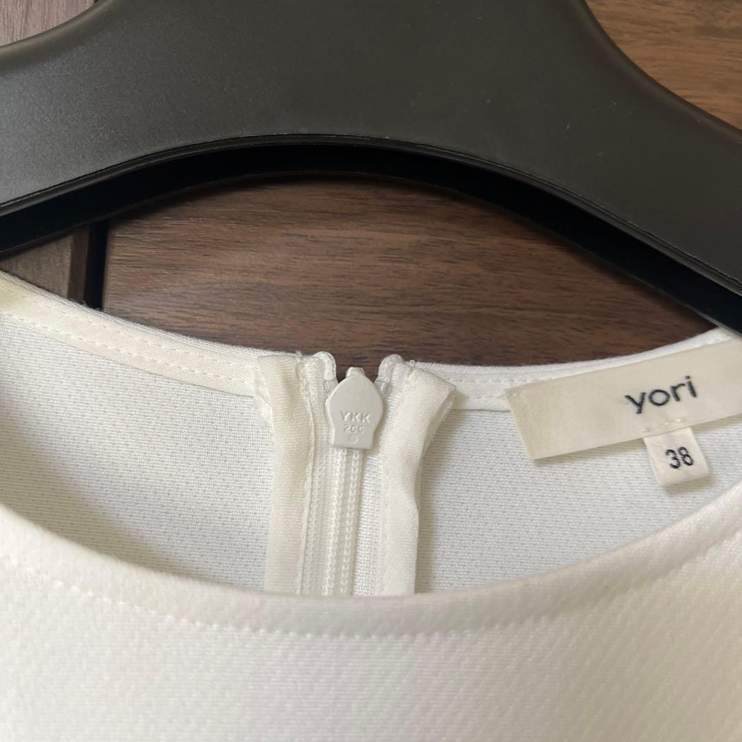 yori マットダブルクロスティアードブラウス 38 ホワイト