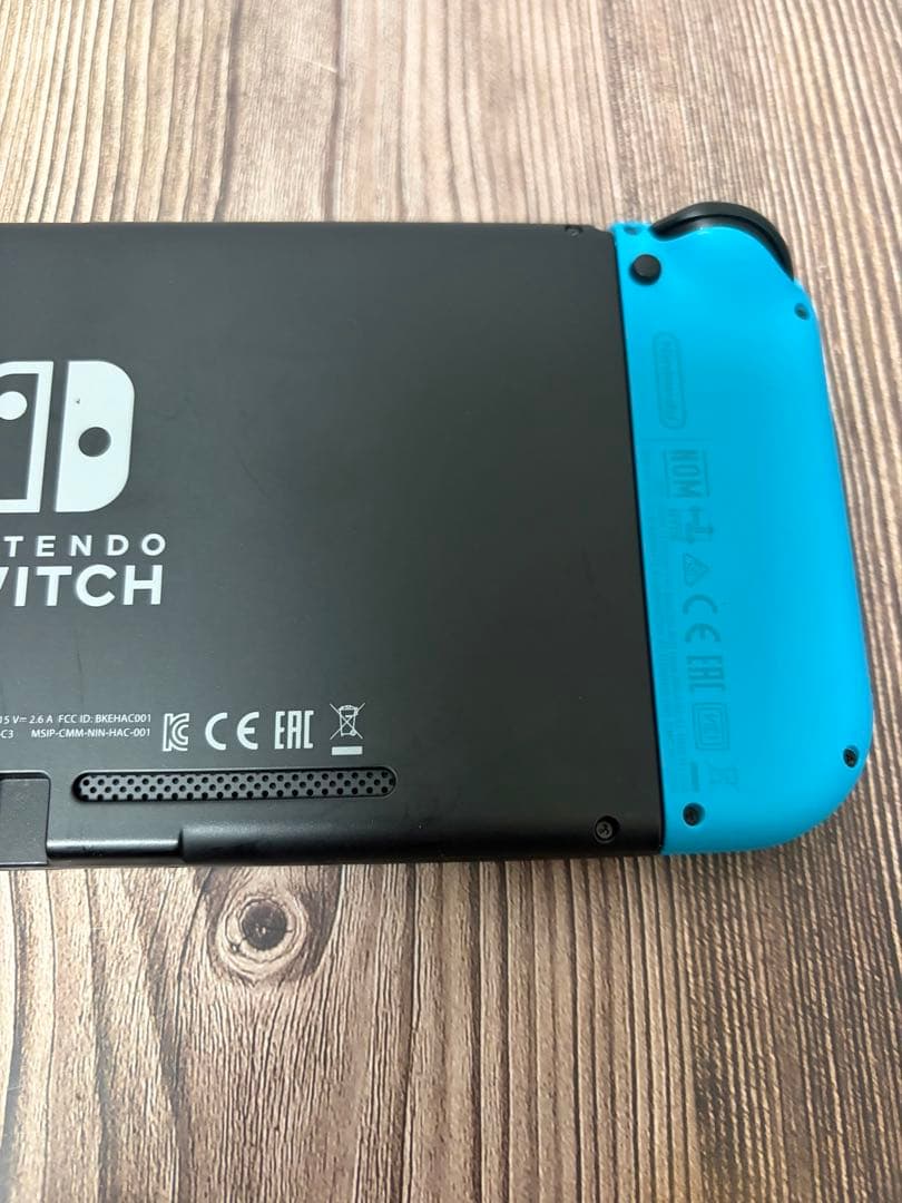 Nintendo Switch 本体 版 HAC-001