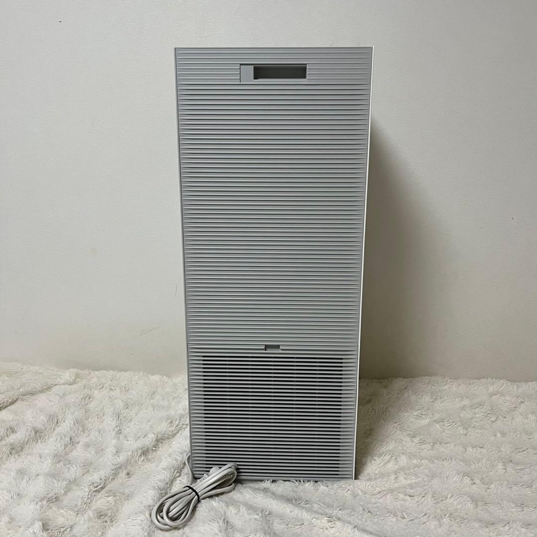 【極美品】DAIKIN ストリーマ 加湿空気清浄機 MCK70YKS-W 31畳