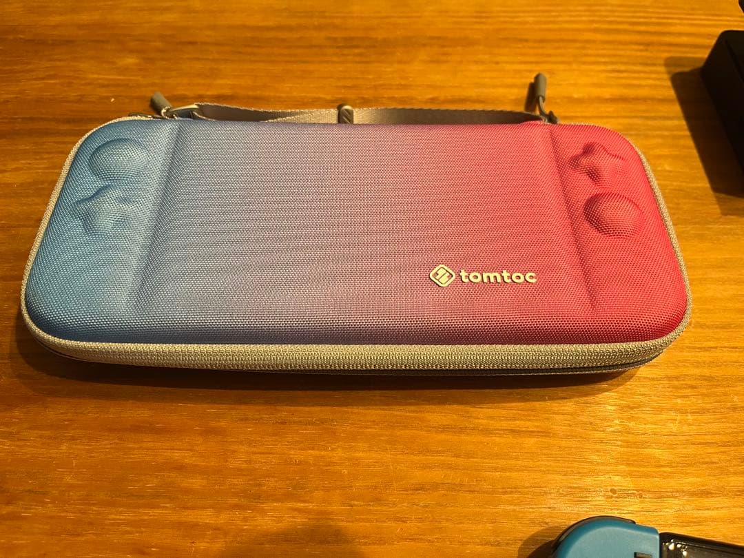 Nintendo Switch 有機ELモデル 本体＋tomtocケース セット