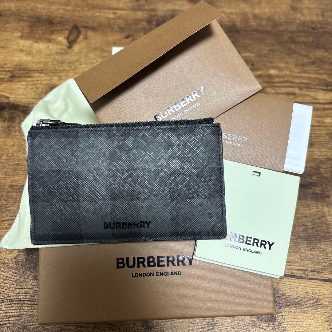BURBERRY ブラック レザー ケース
