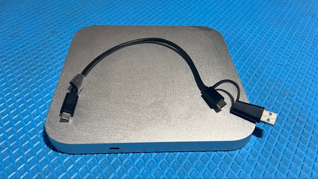 Mac mini 2014 i7-3G 8GB 1TB ハブ付属　応談可