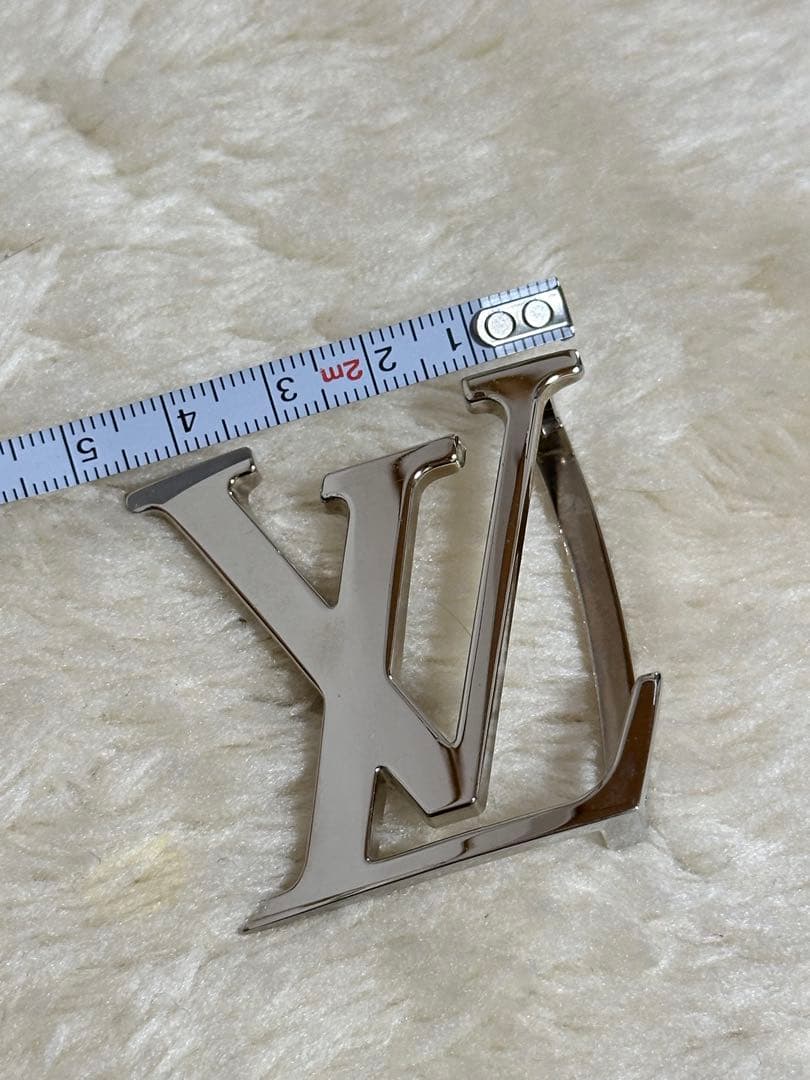 ルイヴィトン　ベルト　バックルのみ　交換用