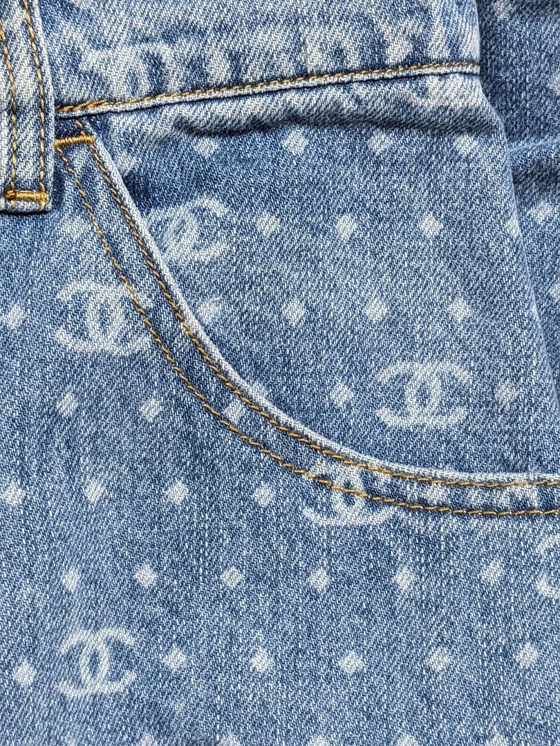 入手困難　美品　CHANEL ドット柄 ワイドレッグ デニム