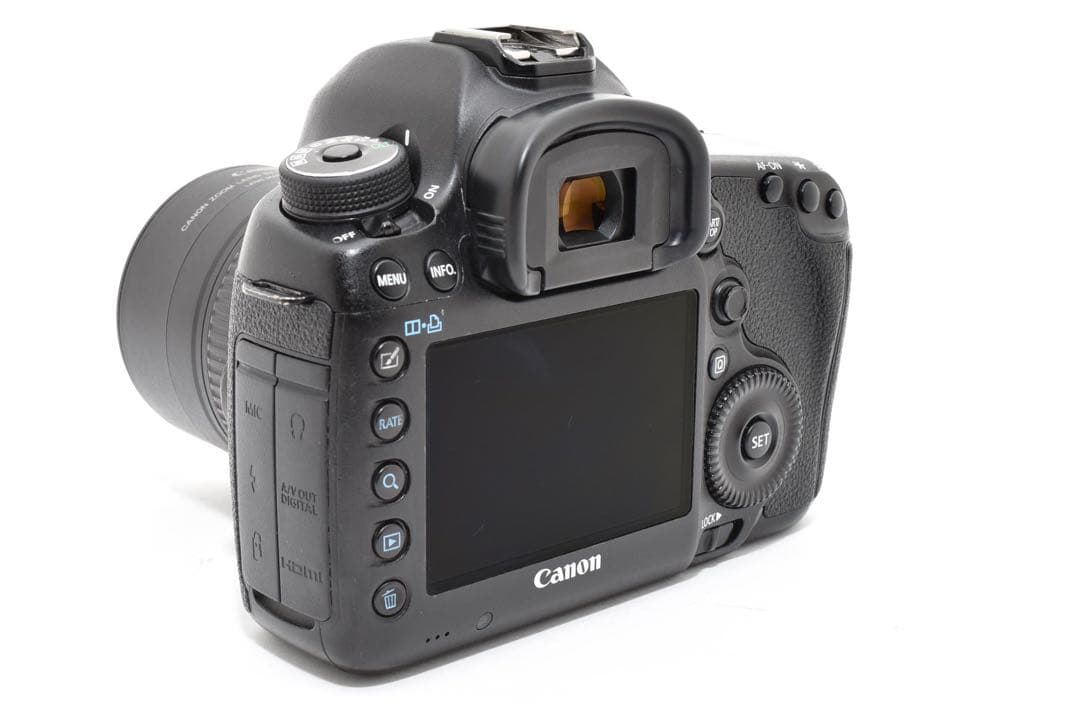 デジタルカメラ Canon EOS 5D mark III /Canon EF 35-70mm