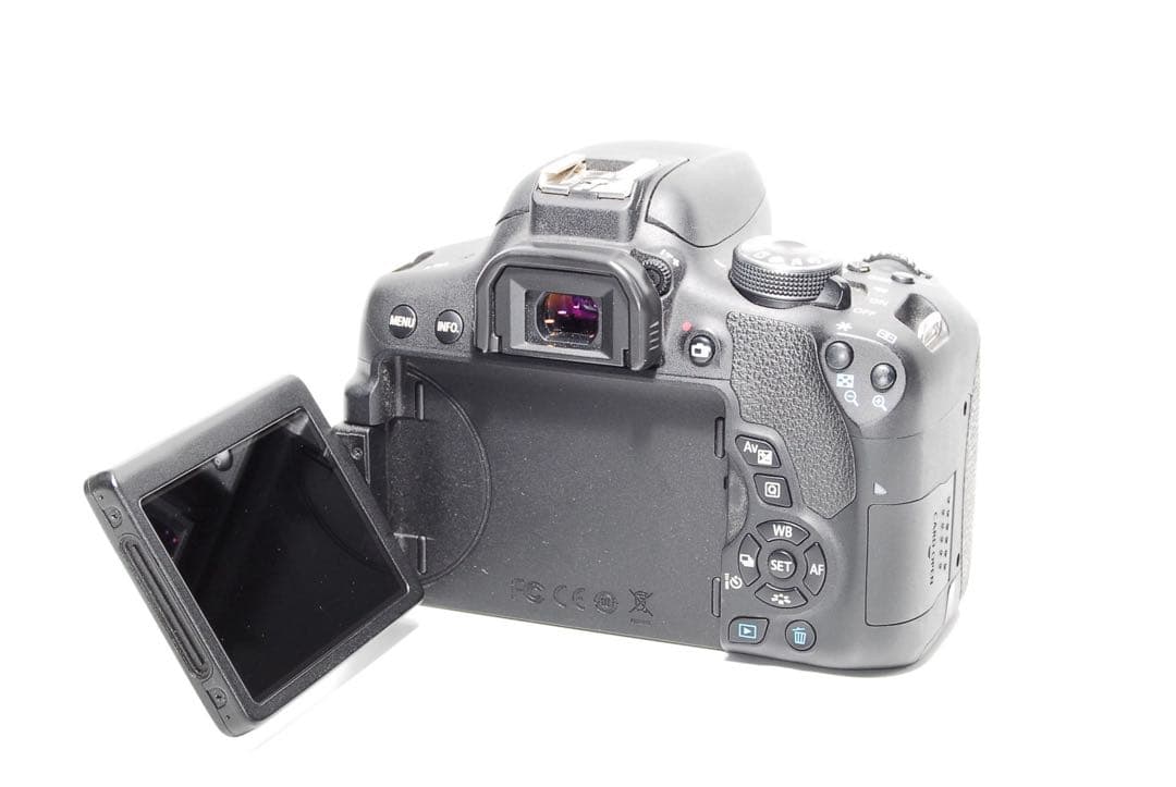 ☘️美品！☘️Canon Kiss X8I オマケ豊富 旅行先で使える！