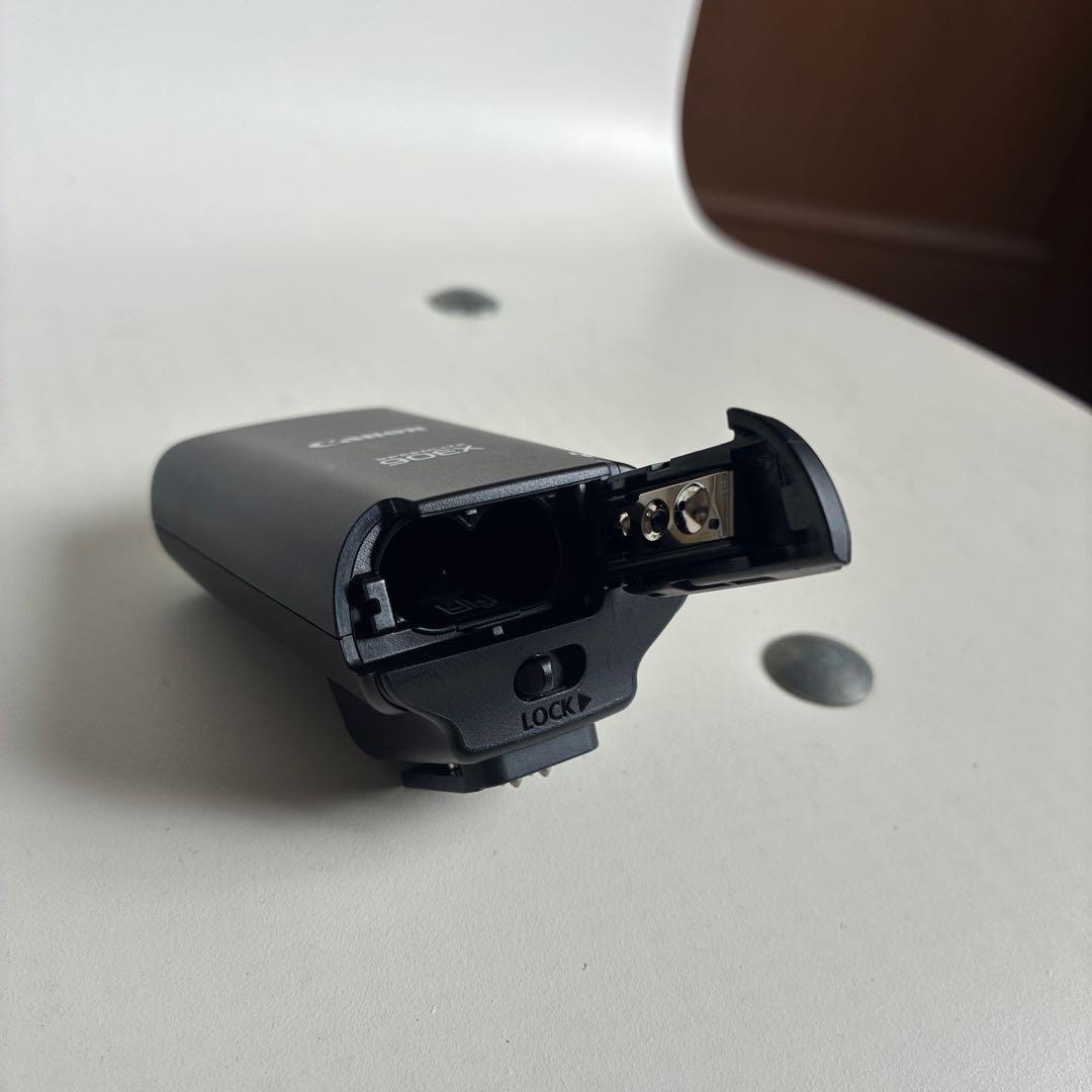 Canon EOS M2　ダブルレンズキット