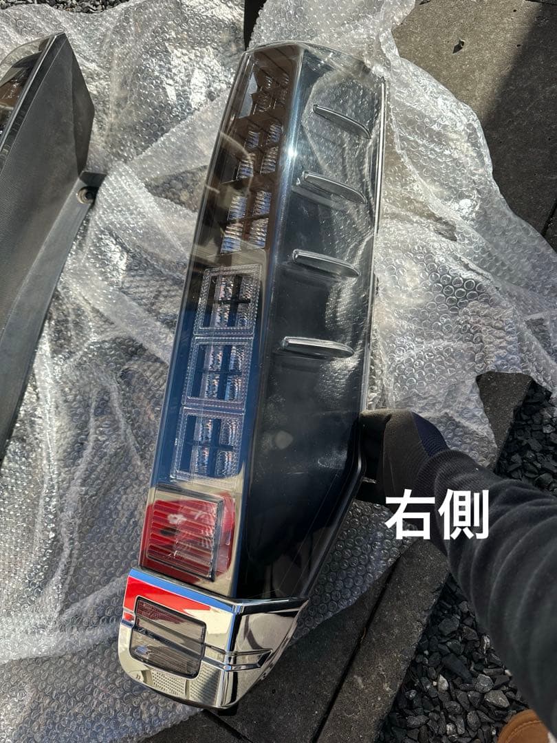 y*e様 80ヴォクシー 前期 テールランプ