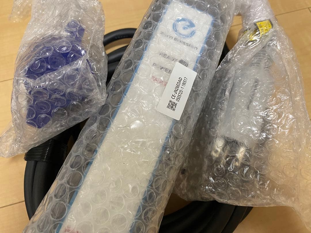 【最新型番】【新品、未使用品】 日産リーフ純正充電ケーブル　6WX0A （10）