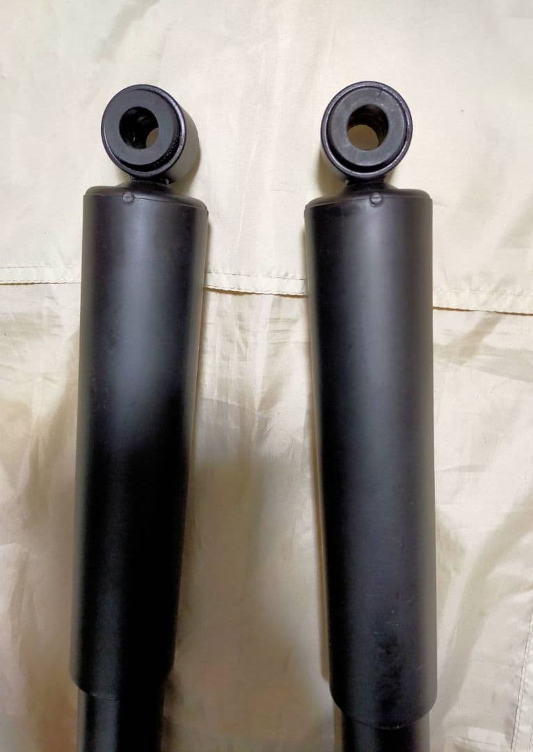 【新車外し】200系 ハイエース 純正 リヤ ショックアブソーバー 『KYB』