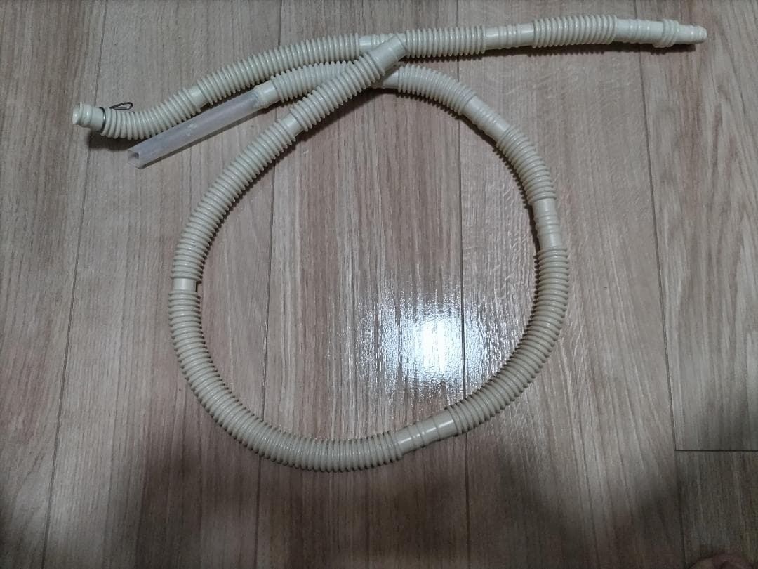 日立　除湿形電気衣類乾燥機　DE-N40WX　2018年製