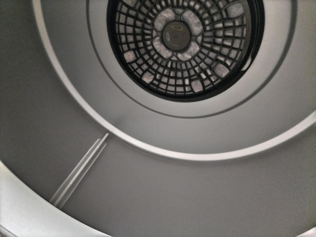 日立　除湿形電気衣類乾燥機　DE-N40WX　2018年製