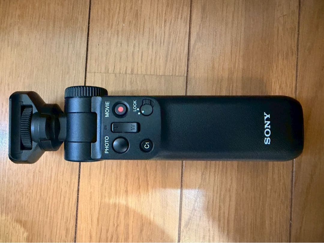 SONY 一眼レフカメラ、三脚、カバー、ショルダーバッグのセット