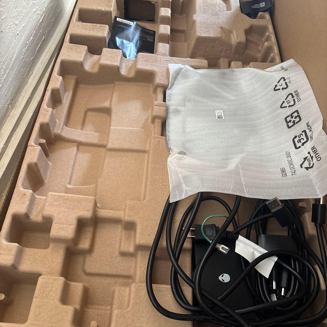 Alienware 25 320Hzゲーミング モニター　AW2525HM