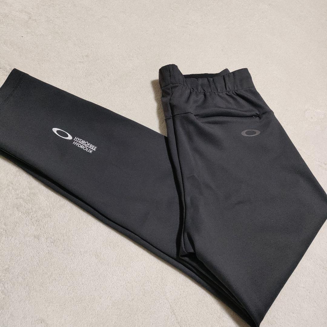 超美品！　オークリー セットアップ メンズ 上下スーツ　ブラック　M