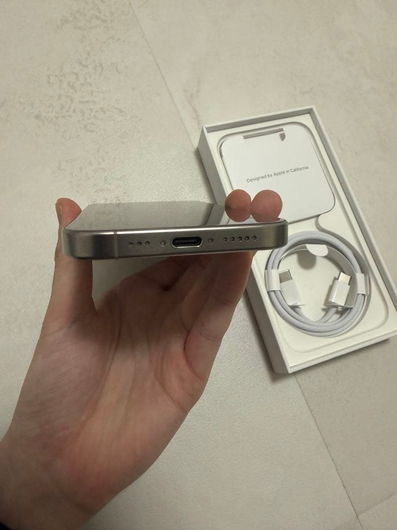 スマートフォン本体 Apple iPhone 15Pro 256GB