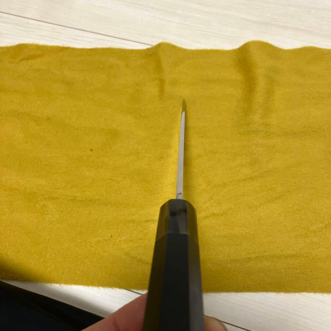 メ*0様 ①全鏡面 銀三 本焼 伝統工芸士 山塚氏　9寸牛刀　準未使用　木鞘付き