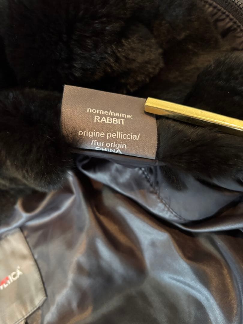 【美品】DUVETICA デュベティカ ダウンブラックラビットファー　42