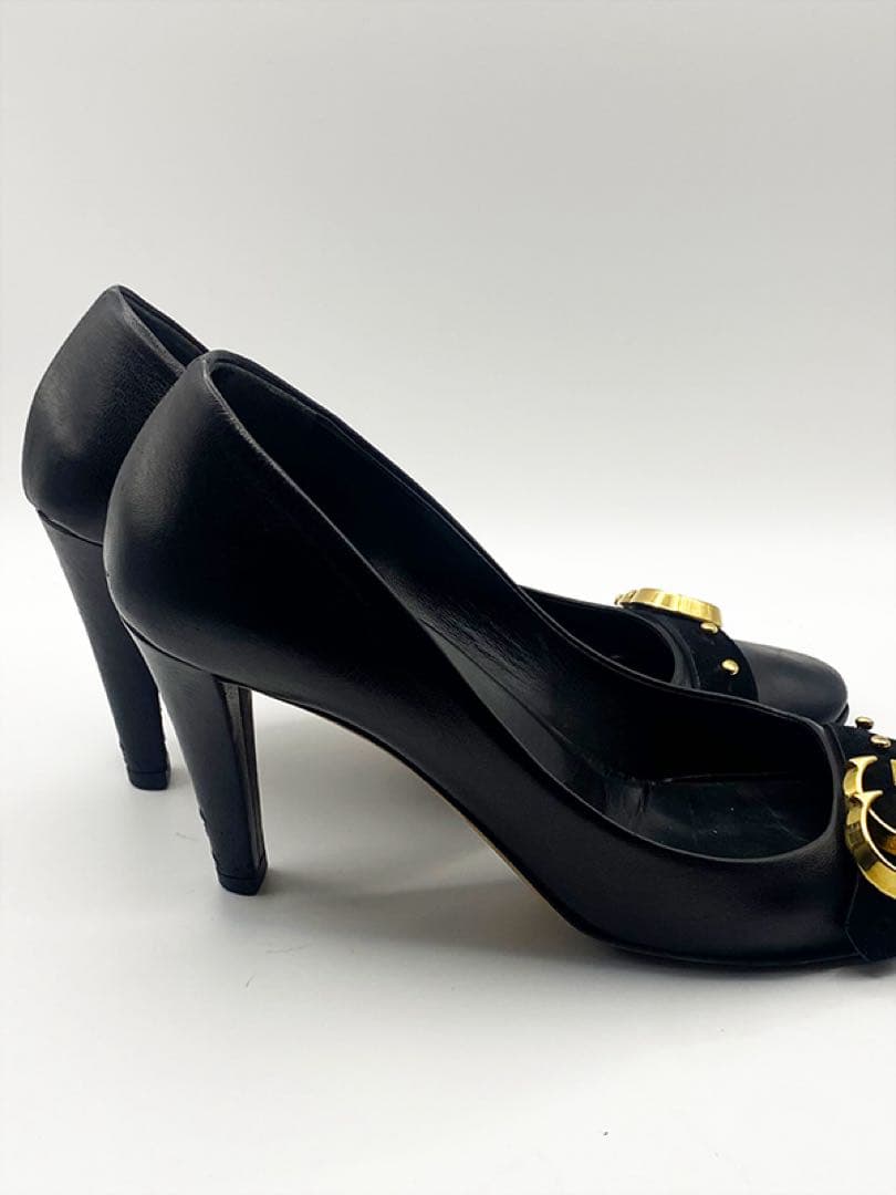 GUCCI グッチ レザーパンプス⑤‼️
