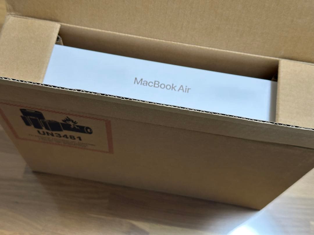 【超美品】M1 MacBook Air 8GB/256GB｜バッテリー100%