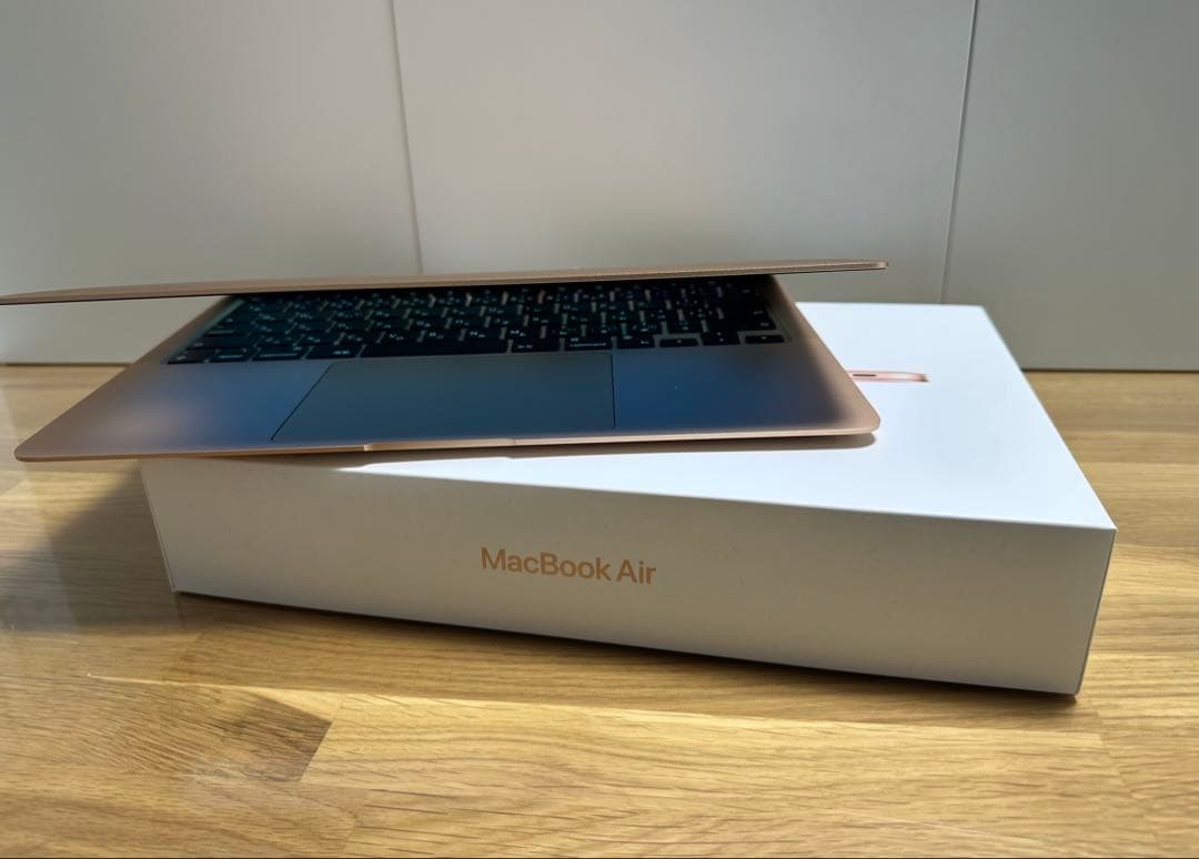 【超美品】M1 MacBook Air 8GB/256GB｜バッテリー100%