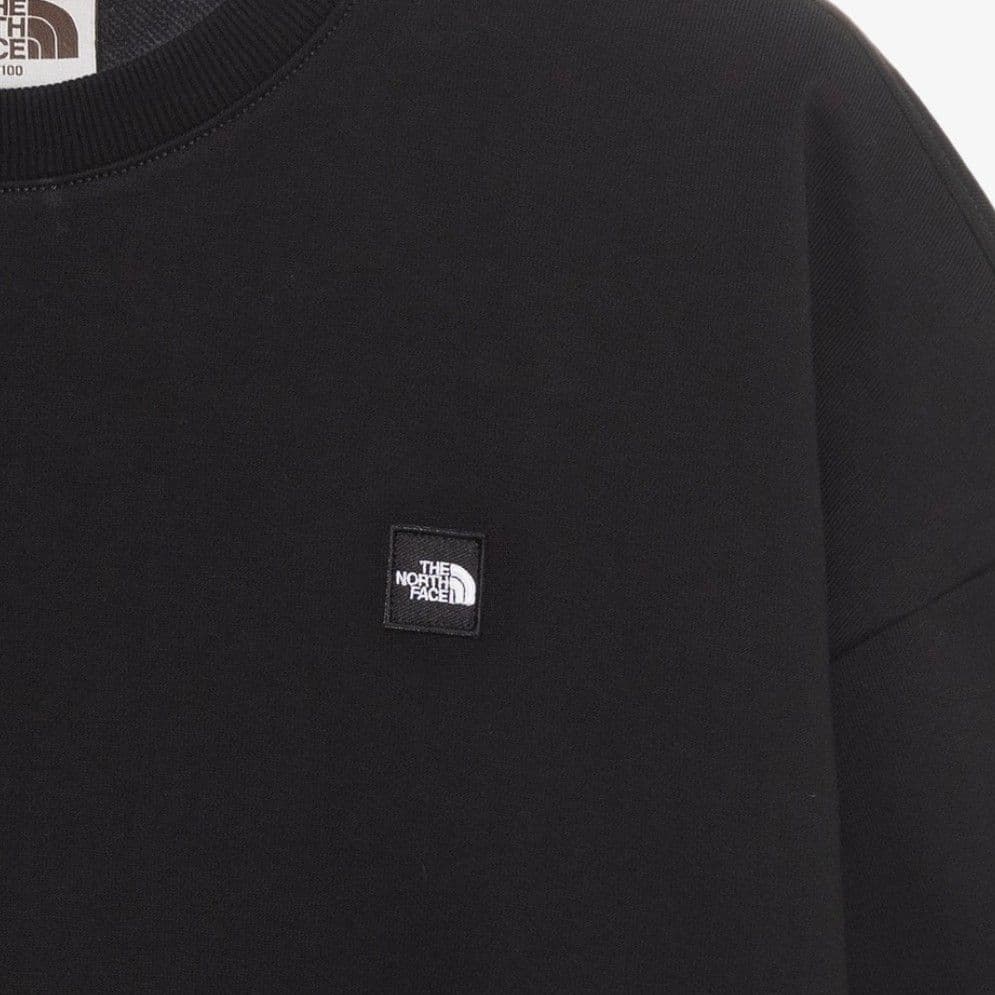 THE NORTH FACE トレーナー ESSENTIAL SWEATSHIR